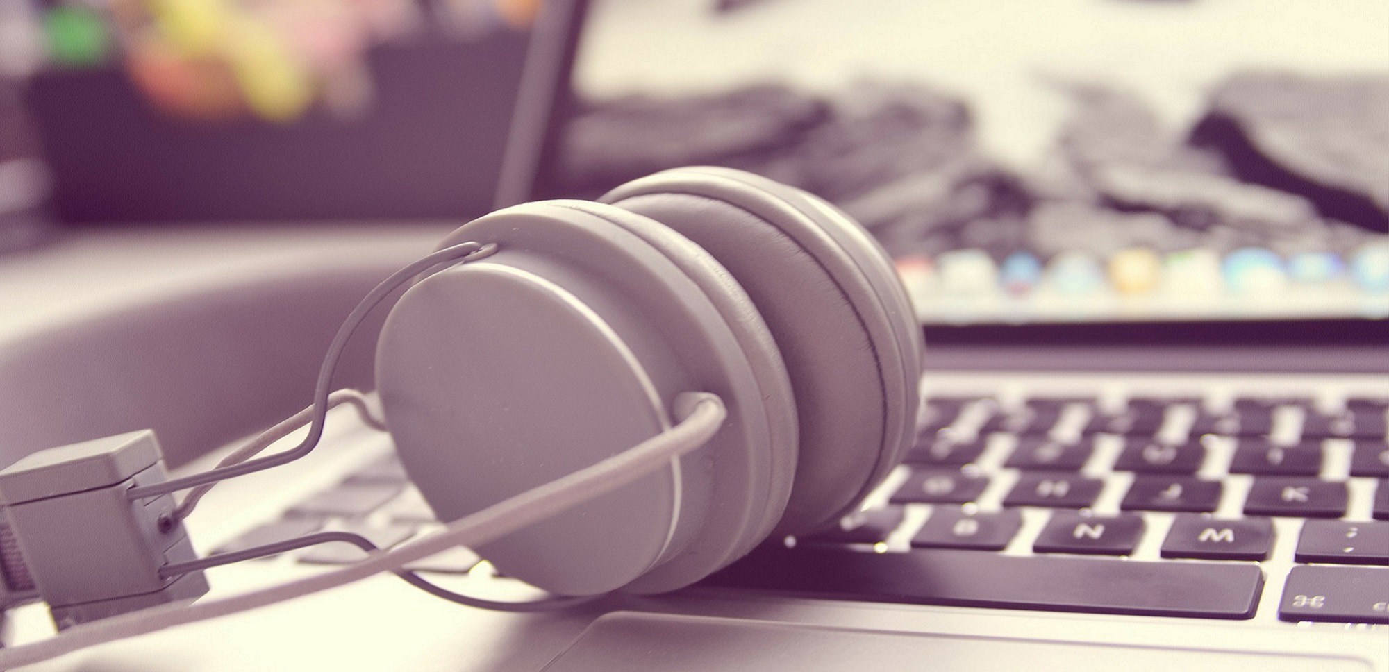 interpretariato-da-remoto-sfondo