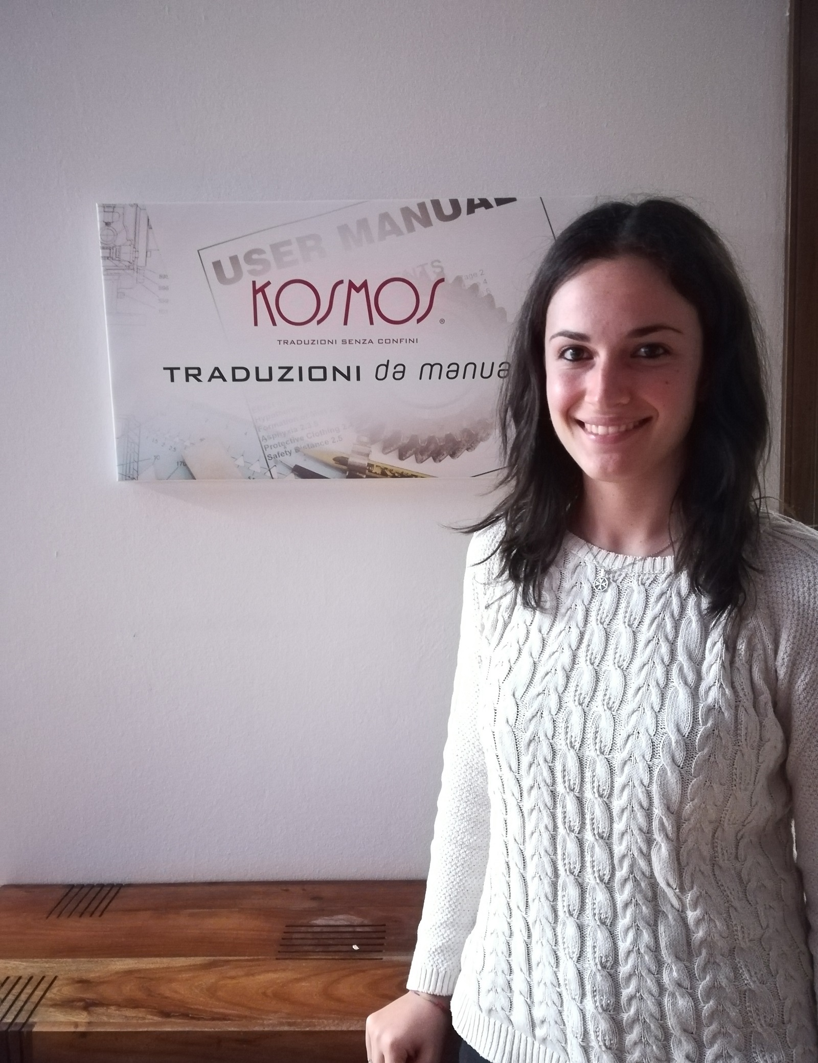 Die junge Giorgia berichtet von ihrer Praktikumserfahrung bei Kosmos: «Ich habe viele Aspekte der Übersetzungswelt und der Arbeit im Allgemeinen entdeckt». ein trainingsraum fur junge ubersetzungstalente