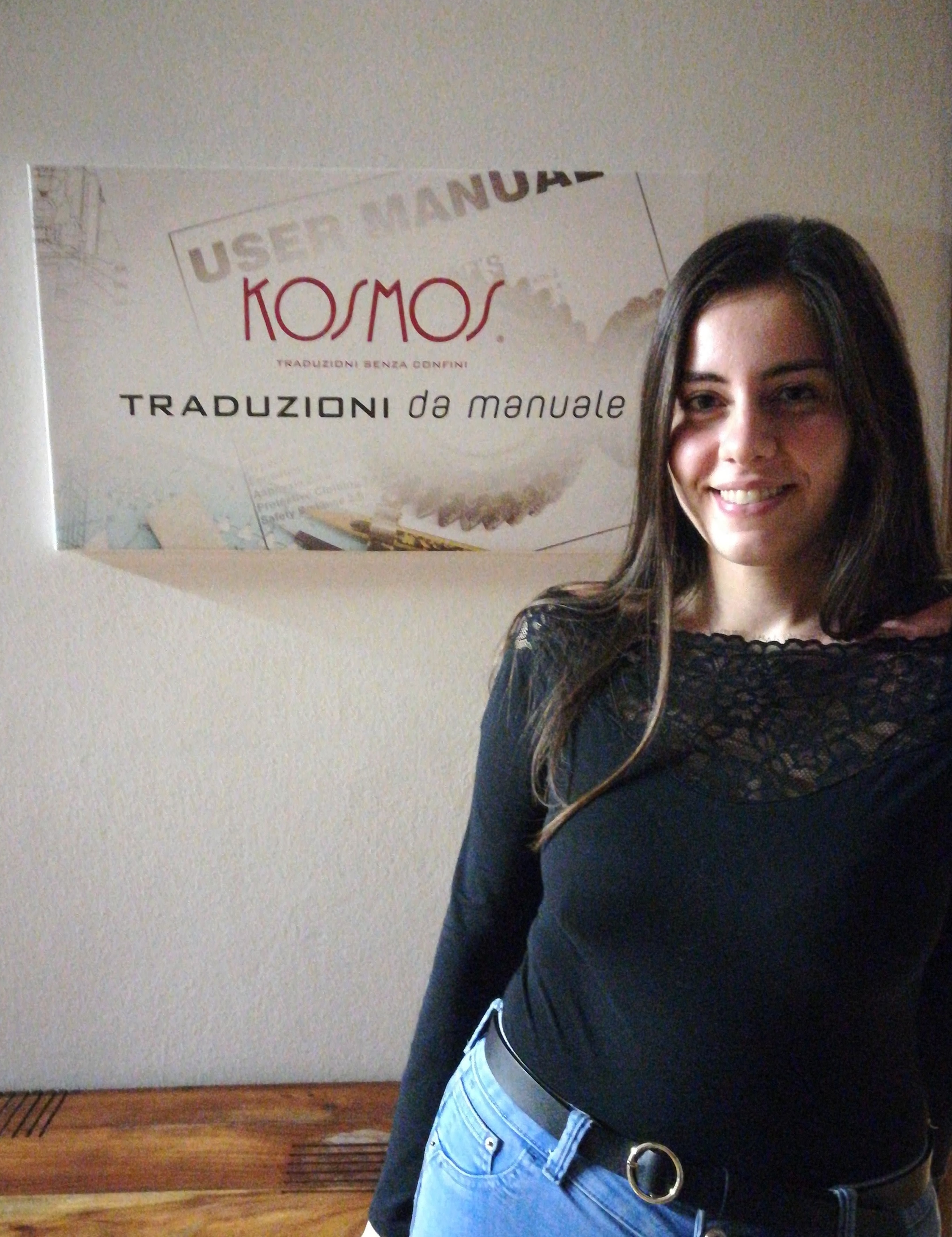 Die junge Julia erzählt von ihrer angenehmen Praktikumserfahrung bei Kosmos: «In der Agentur wird auf die Koordination der Arbeiten im Detail geachtet» ein trainingsraum fur junge ubersetzungstalente