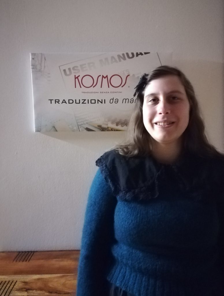 Eine junge belgische Studentin spricht über ihr Praktikum in den Büros von Kosmos: «Man gab mir genug Platz und Freiraum zum Arbeiten, ohne mich jemals zu vernachlässigen». ein trainingsraum fur junge ubersetzungstalente